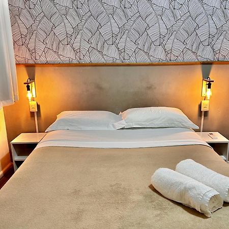 Quarto Privativo Leme De Noronha - 2Min Da Praia Ρίο ντε Τζανέιρο Εξωτερικό φωτογραφία